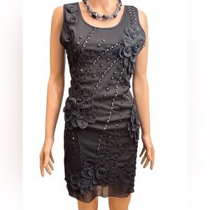 Black Sleeveless Floral Embellished Dress Small